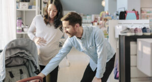 نقش اقتصادی پدر در بارداری