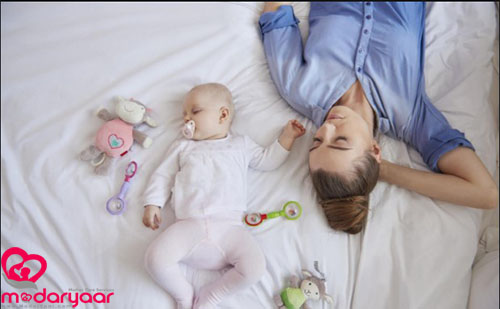 نوزاد هشت ماهه، تمام باید ها و نباید ها در مورد رشد و سلامت جسمی او