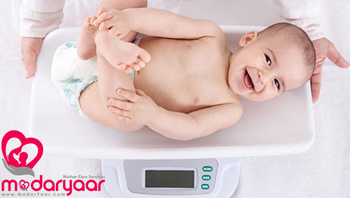 نوزاد نه ماهه و هر آنچه که والدین لازم است در مورد رشد فیزیکی و شخصیتی او بدانند