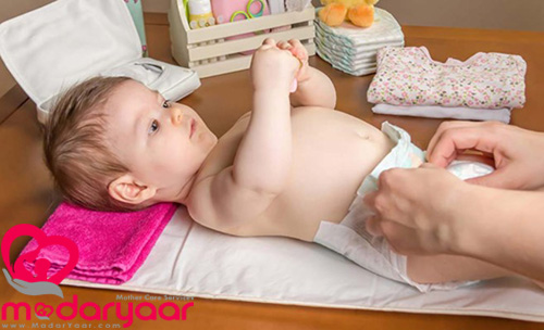 هر آن چه که باید در مورد پوشک نوزاد، بهداشت و نحوه ی تعویض آن بدانید...