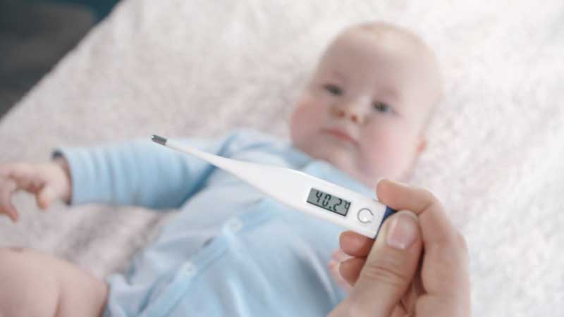 علل بروز عفونت در نوزاد